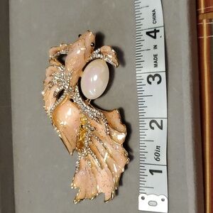 Fish brooch